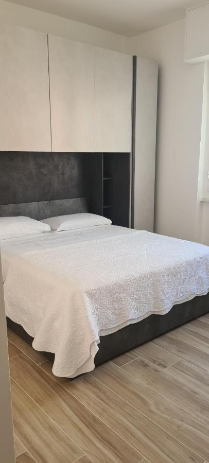 Loano Perla Ligure Apartamento Exterior foto